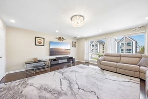 Fountainview Dr-S1605-010.jpg