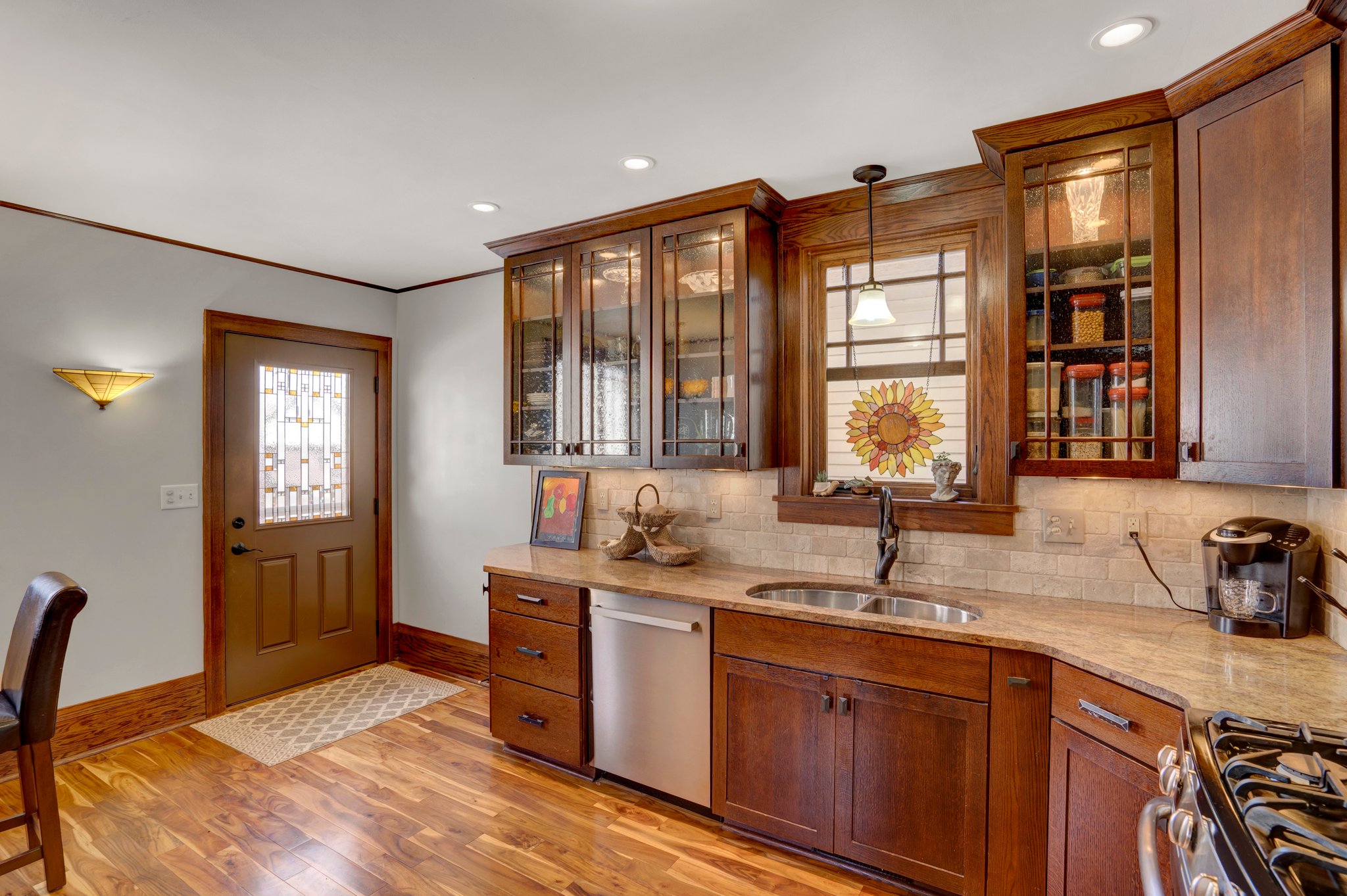 673 Nebraska Ave E, St Paul, MN 55106, USA Photo 22