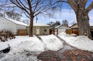 673 Nebraska Ave E, St Paul, MN 55106, USA Photo 4