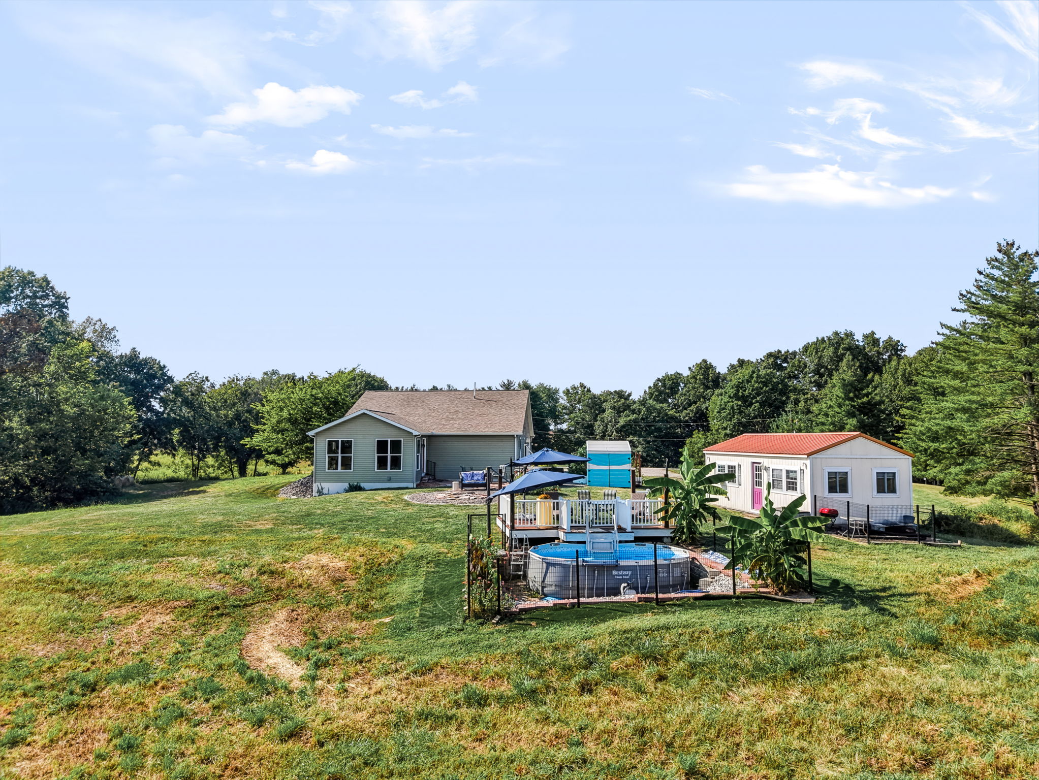  Photo 11