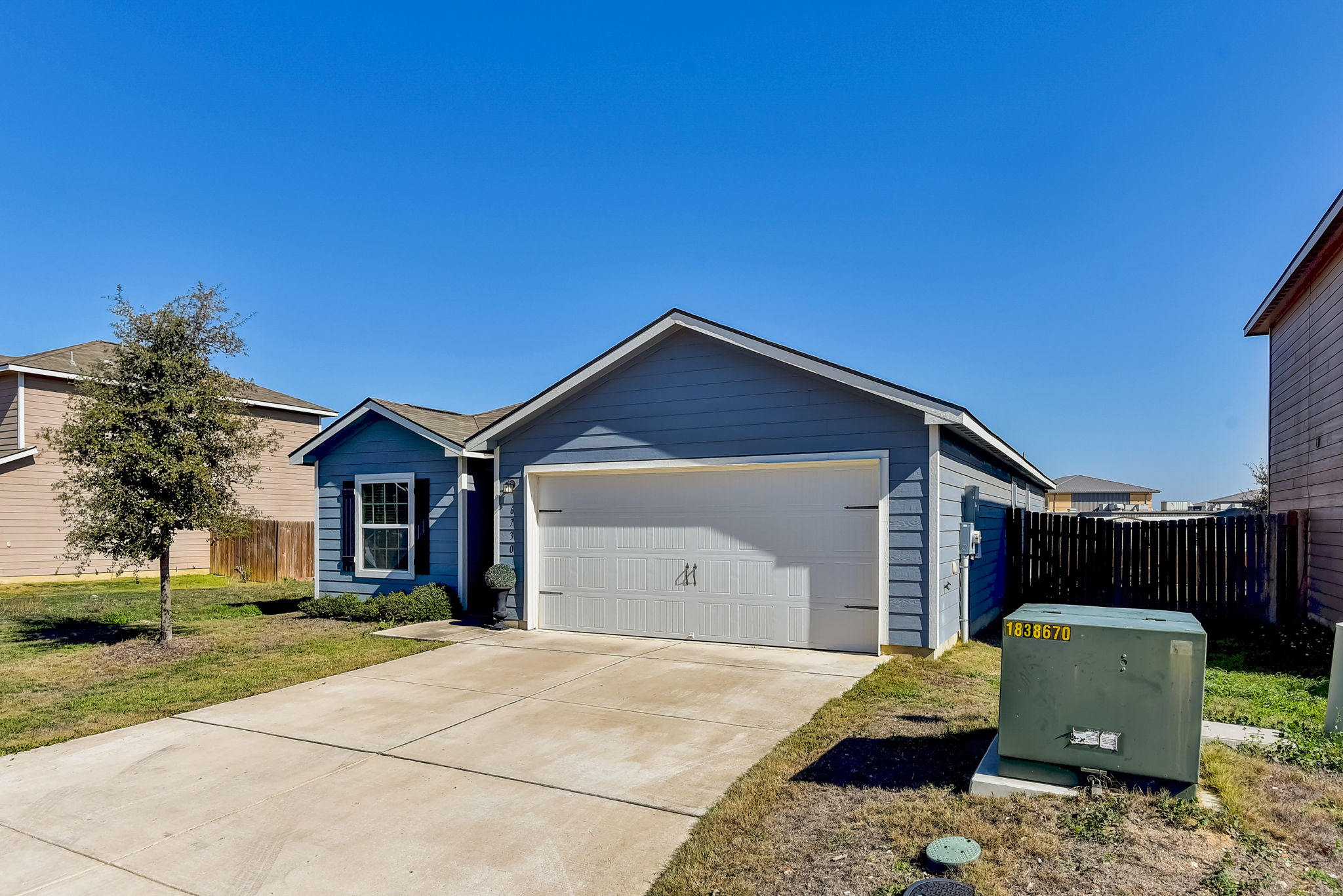 6730 Sabinal, San Antonio, TX 78252 ShowingTime+ Listing Media Services