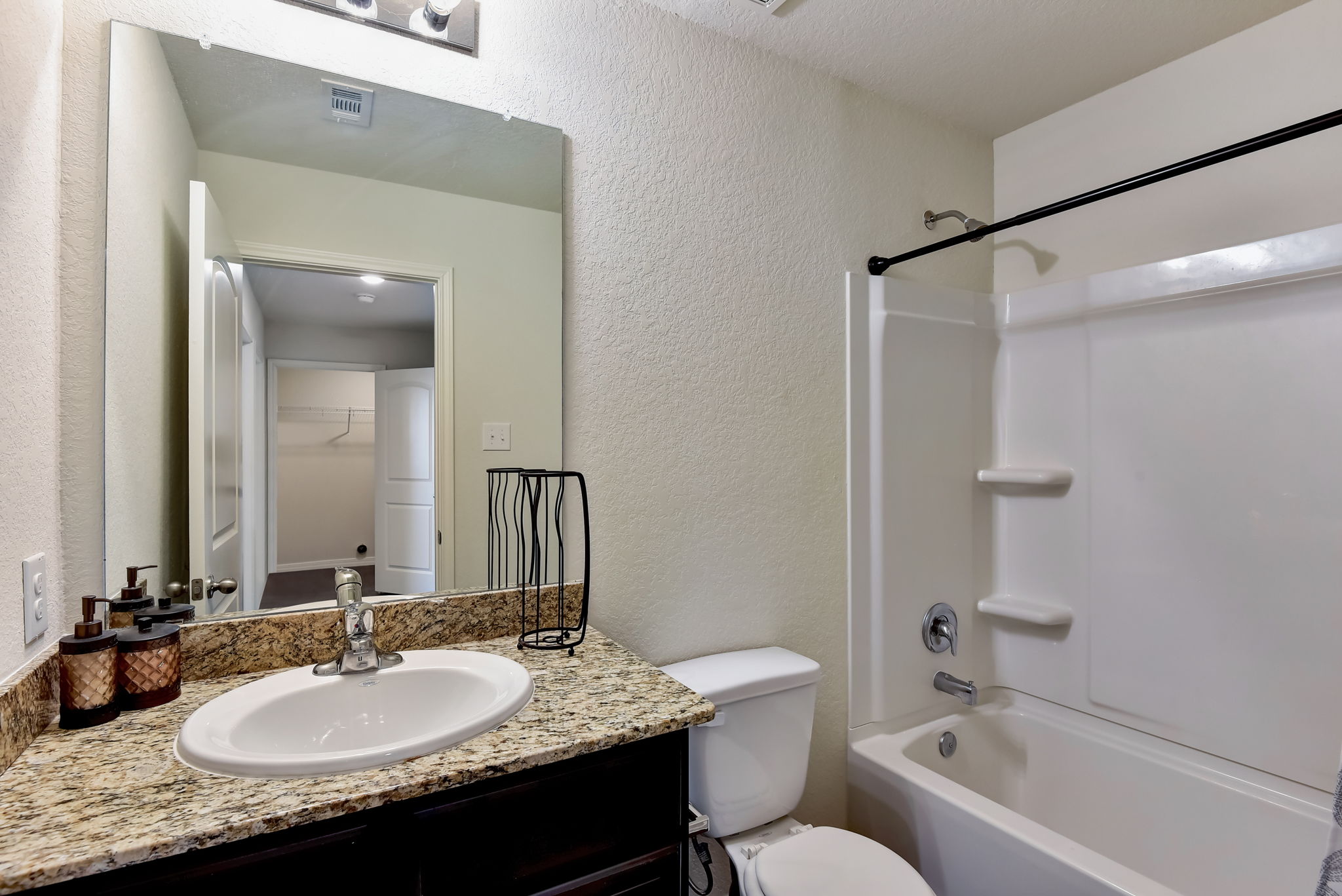 6730 Sabinal, San Antonio, TX 78252 ShowingTime+ Listing Media Services