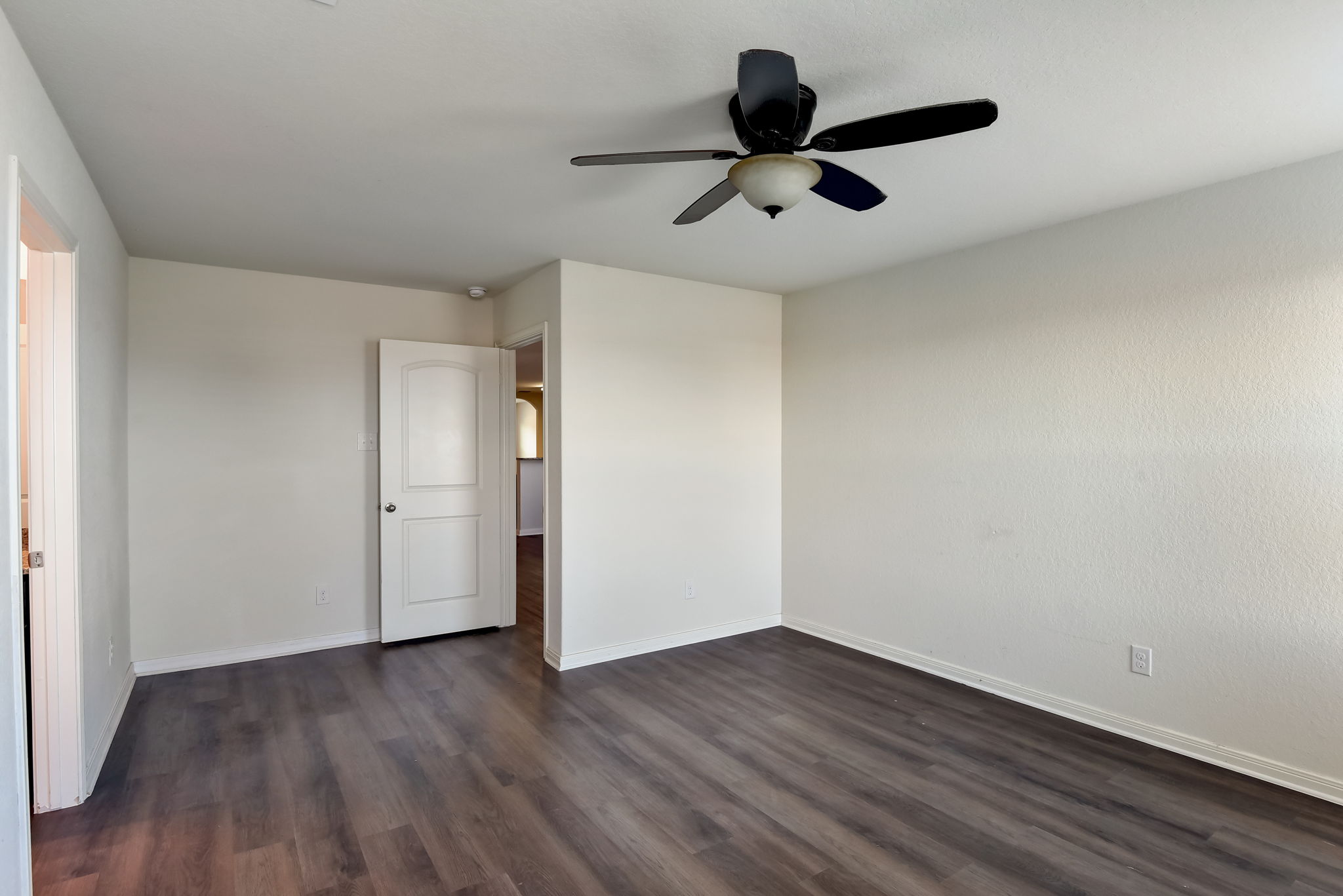 6730 Sabinal, San Antonio, TX 78252 ShowingTime+ Listing Media Services