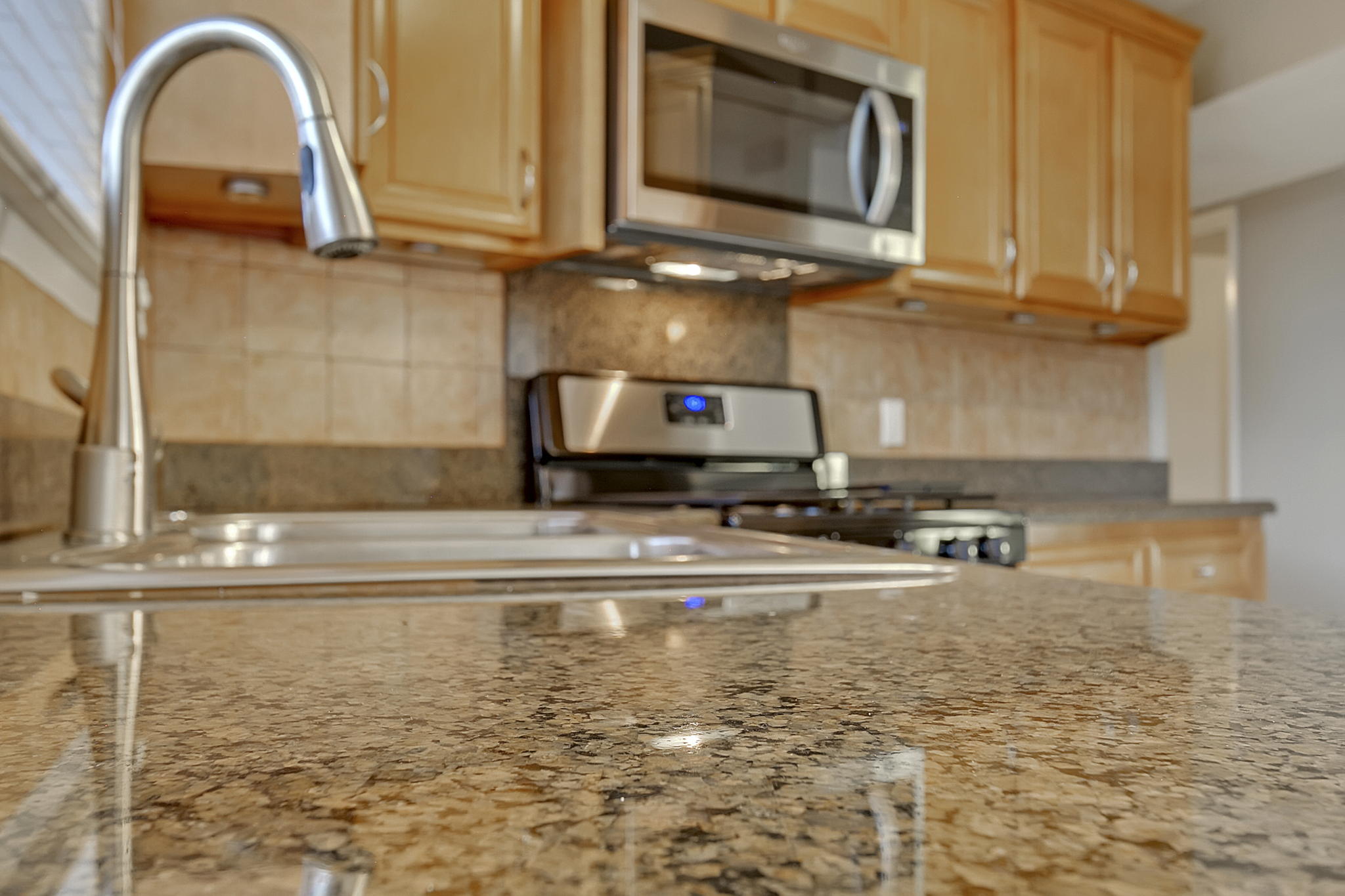 6731 Laronda Ln, Las Vegas, NV 89156, USA Photo 13