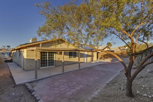 6731 Laronda Ln, Las Vegas, NV 89156, USA Photo 5