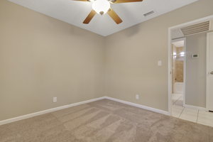 6731 Laronda Ln, Las Vegas, NV 89156, USA Photo 17