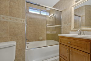 6731 Laronda Ln, Las Vegas, NV 89156, USA Photo 14