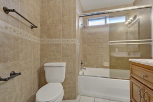 6731 Laronda Ln, Las Vegas, NV 89156, USA Photo 15