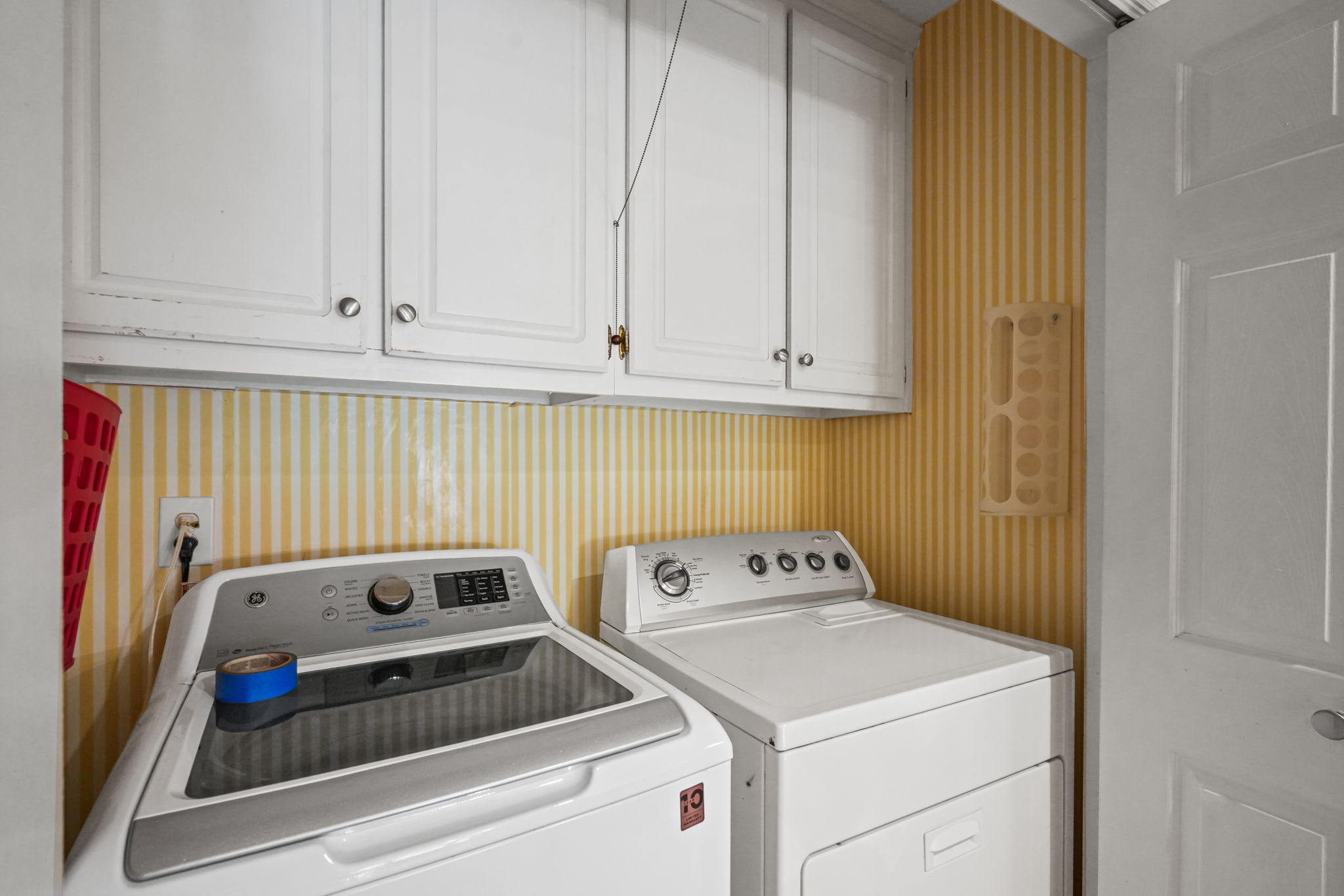 Washer & Dryer Stay!!!  Laundry is upstairs just outside the primary bedroom!
