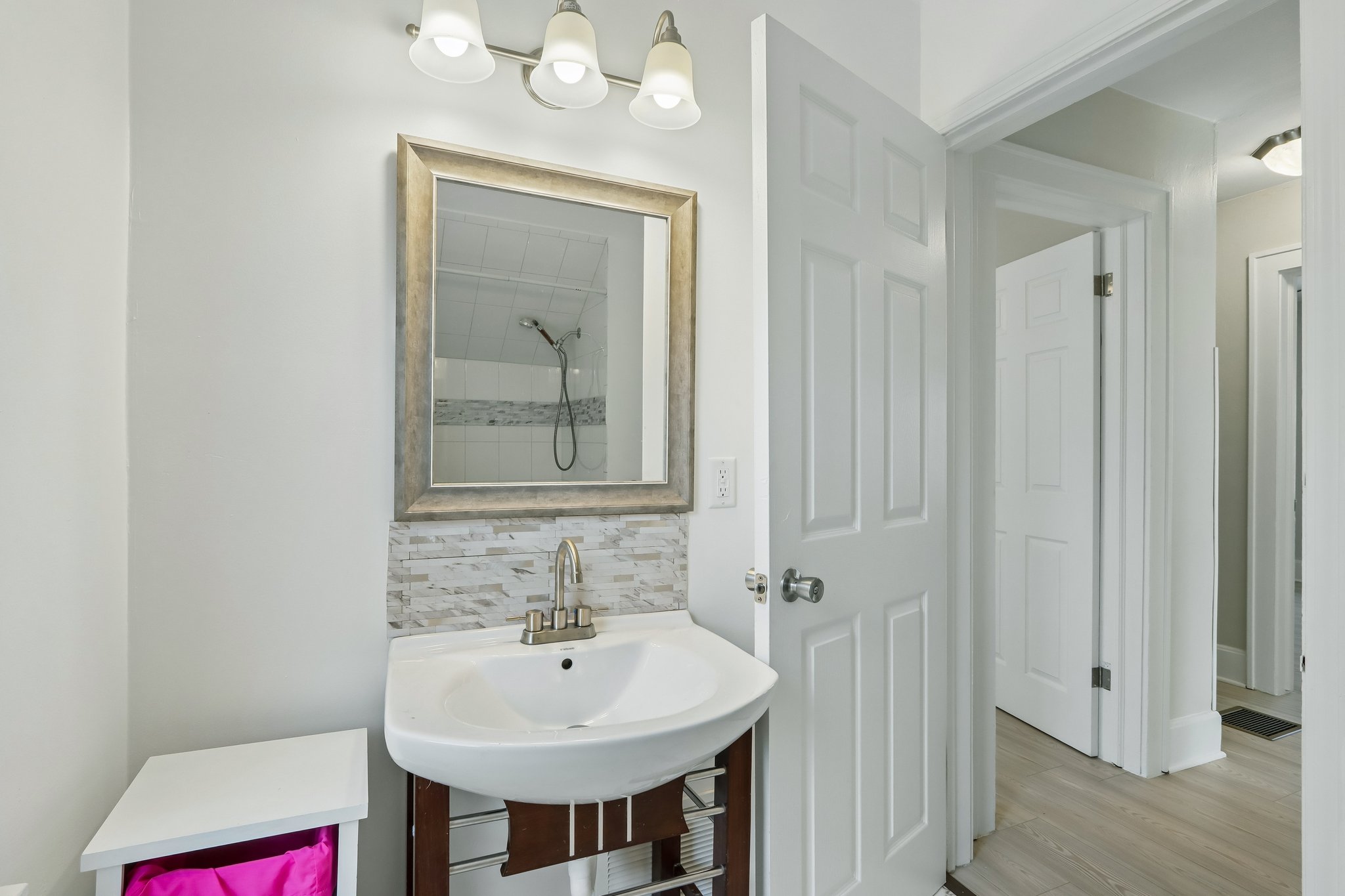 21st Ave-S2307-030.jpg
