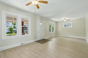 21st Ave-S2307-008.jpg