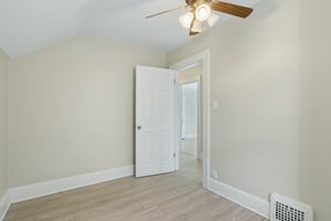 21st Ave-S2307-027.jpg