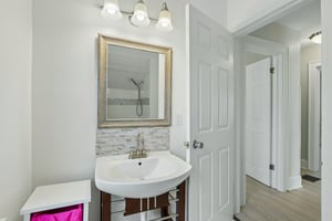 21st Ave-S2307-030.jpg