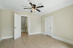 21st Ave-S2307-033.jpg