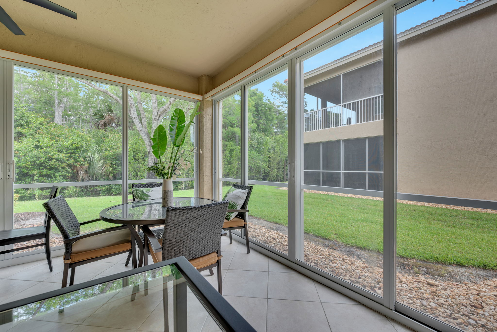 Lanai B