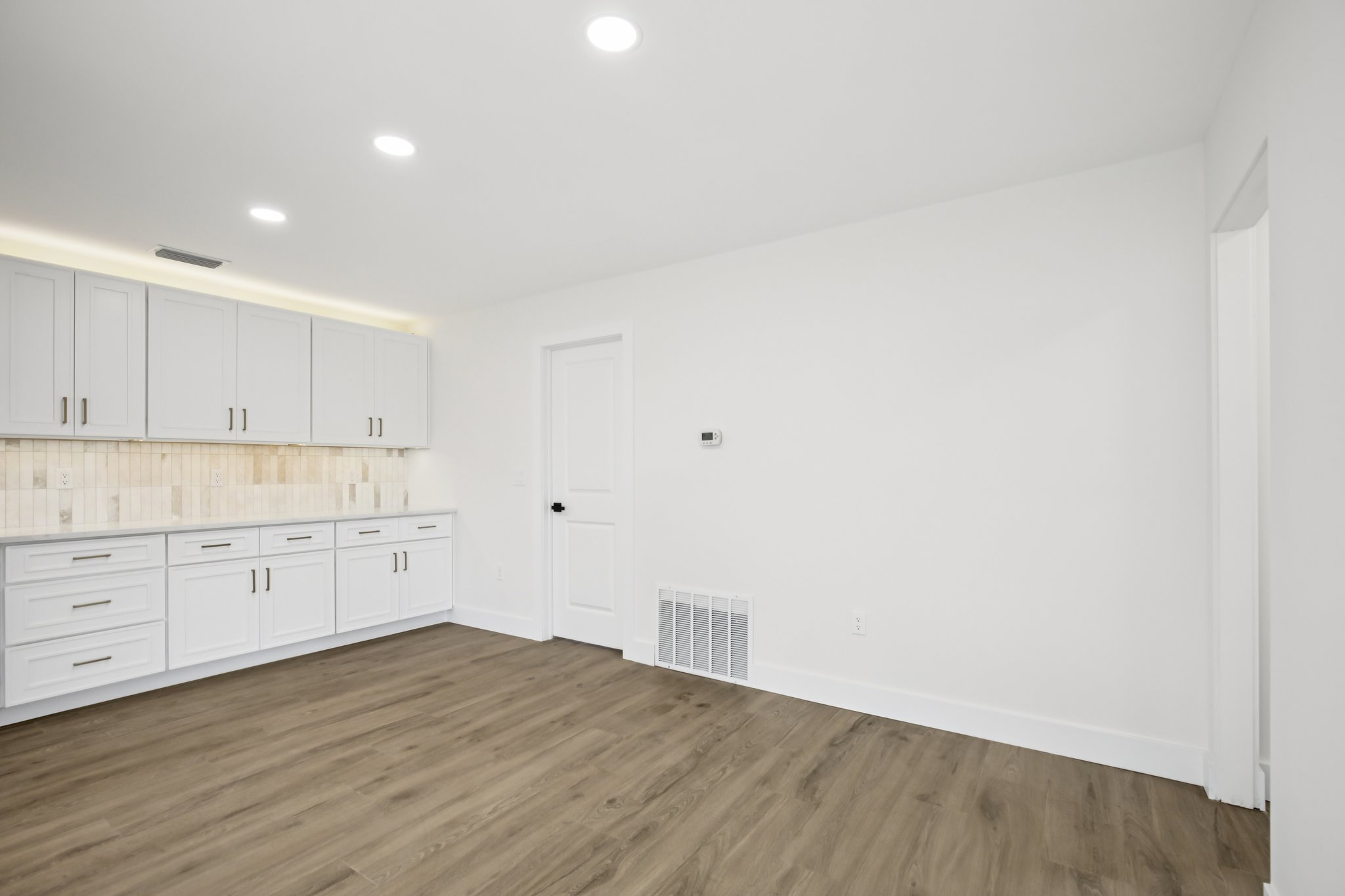 Keystone Dr-L1302-015.jpg