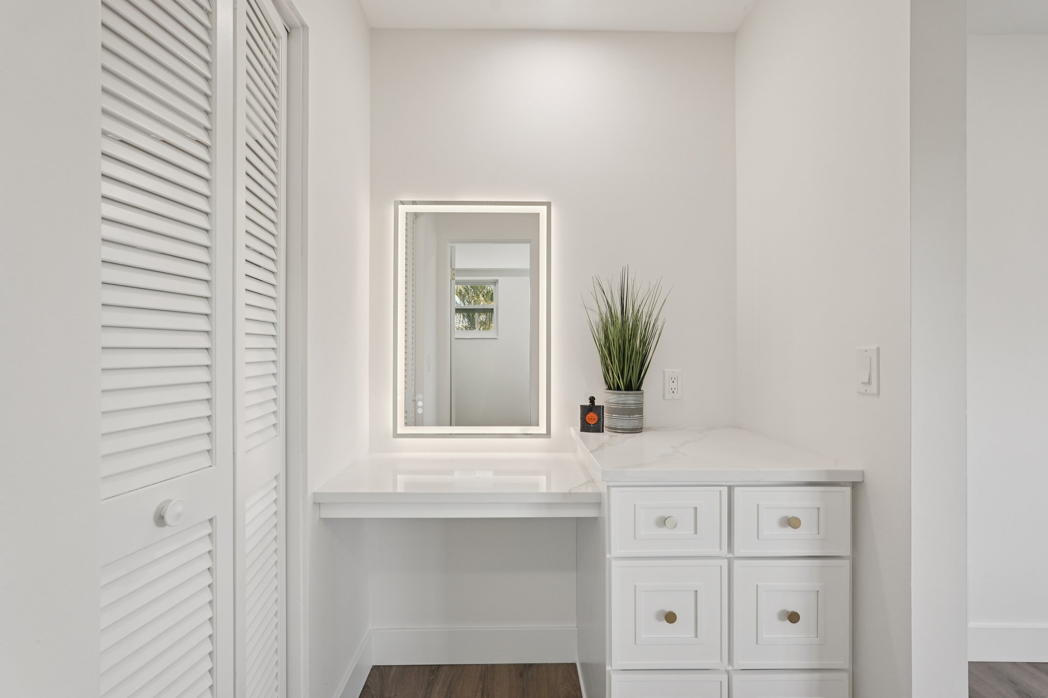 Keystone Dr-L1502-040.jpg