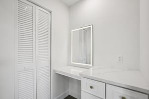 Keystone Dr-L1302-021.jpg