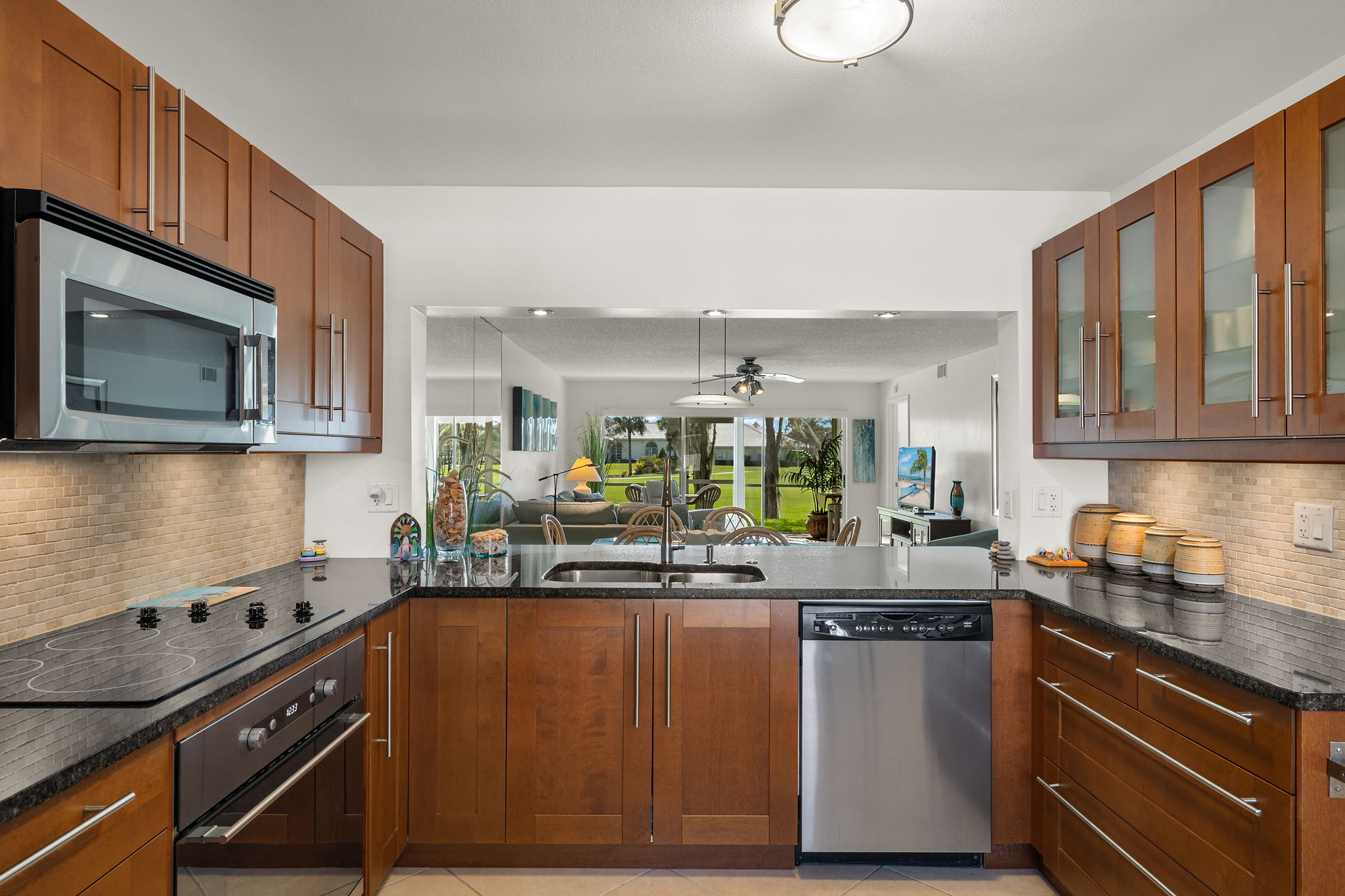 Kitchen 2 of 2