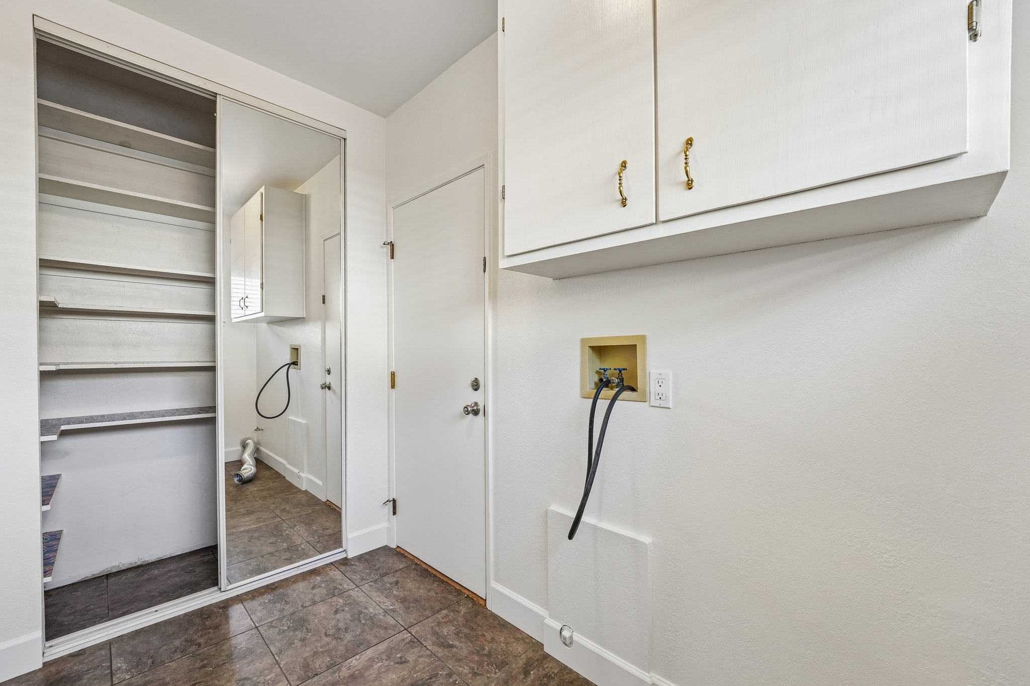 Interior Laundry Room
