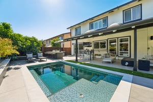 SPOOL ( Hot Tub + Pool )