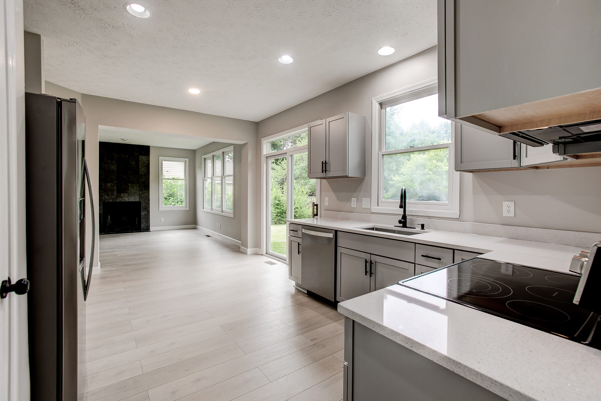 6743 Bluffgrove Dr, Indianapolis, IN 46278, USA Photo 18