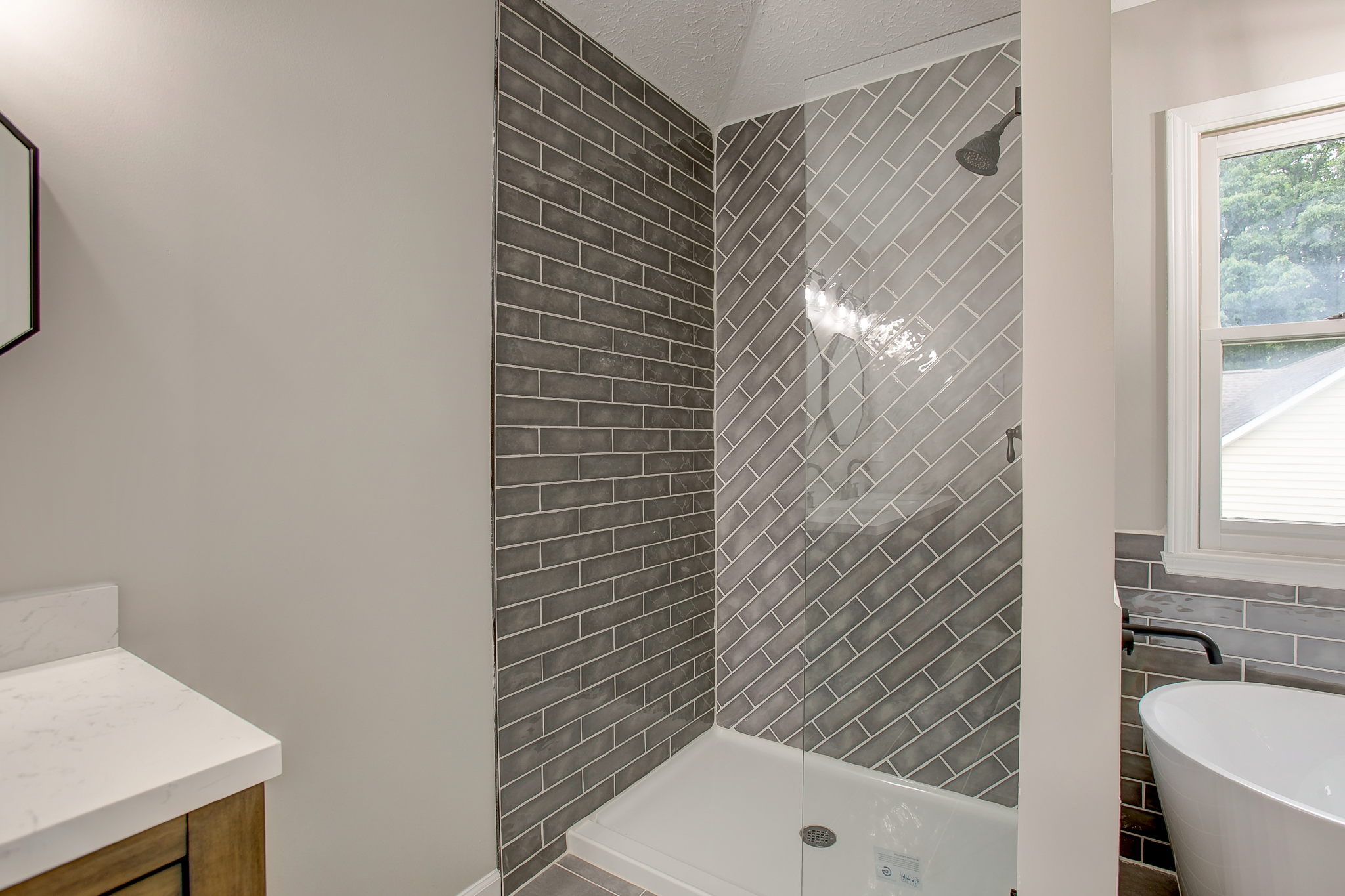 6743 Bluffgrove Dr, Indianapolis, IN 46278, USA Photo 39