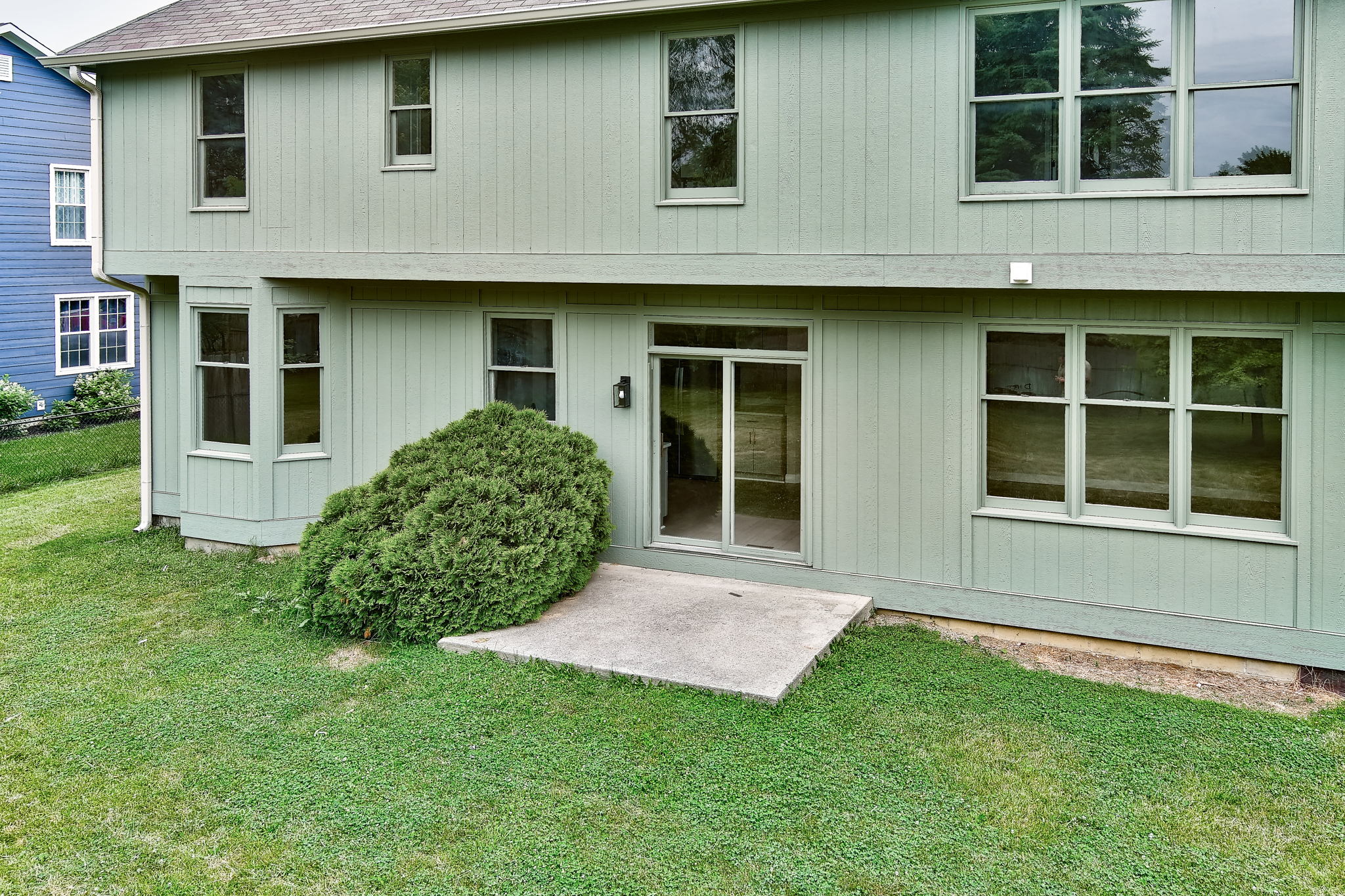 6743 Bluffgrove Dr, Indianapolis, IN 46278, USA Photo 2