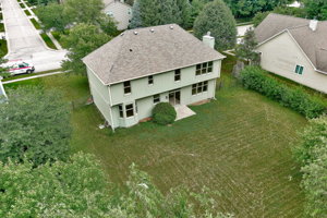 6743 Bluffgrove Dr, Indianapolis, IN 46278, USA Photo 3
