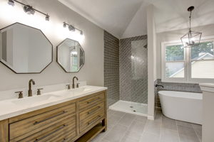 6743 Bluffgrove Dr, Indianapolis, IN 46278, USA Photo 36