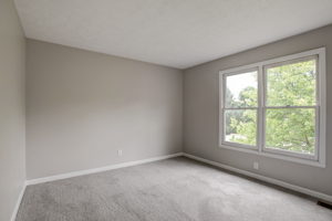 6743 Bluffgrove Dr, Indianapolis, IN 46278, USA Photo 43