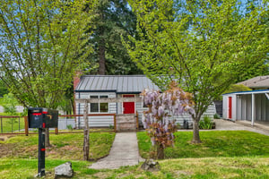 18th Ave-S0805-002.jpg