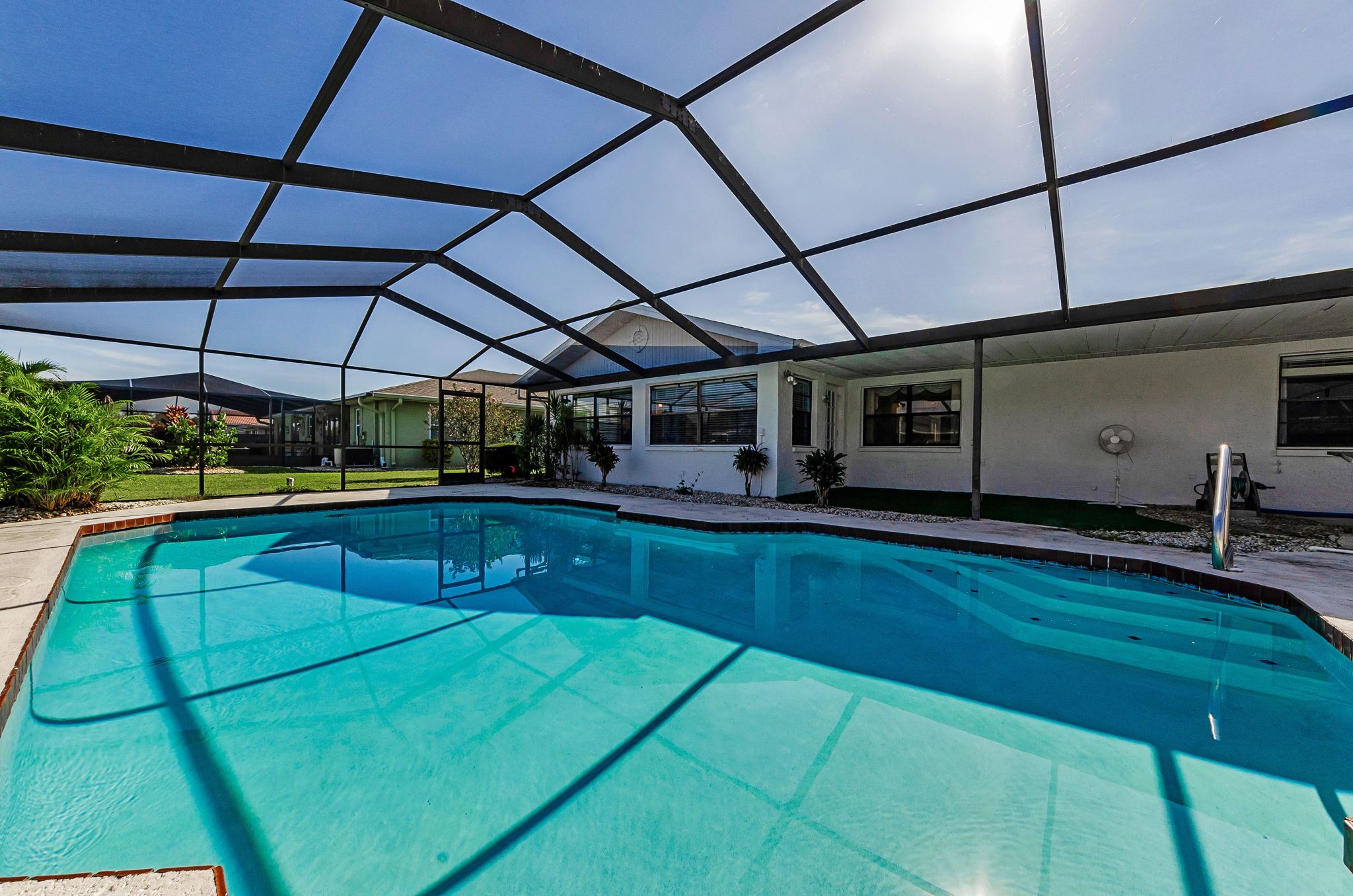 Pool 4