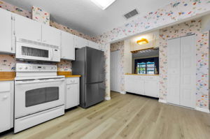 Kitchen 4