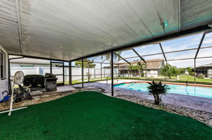 Lanai 1