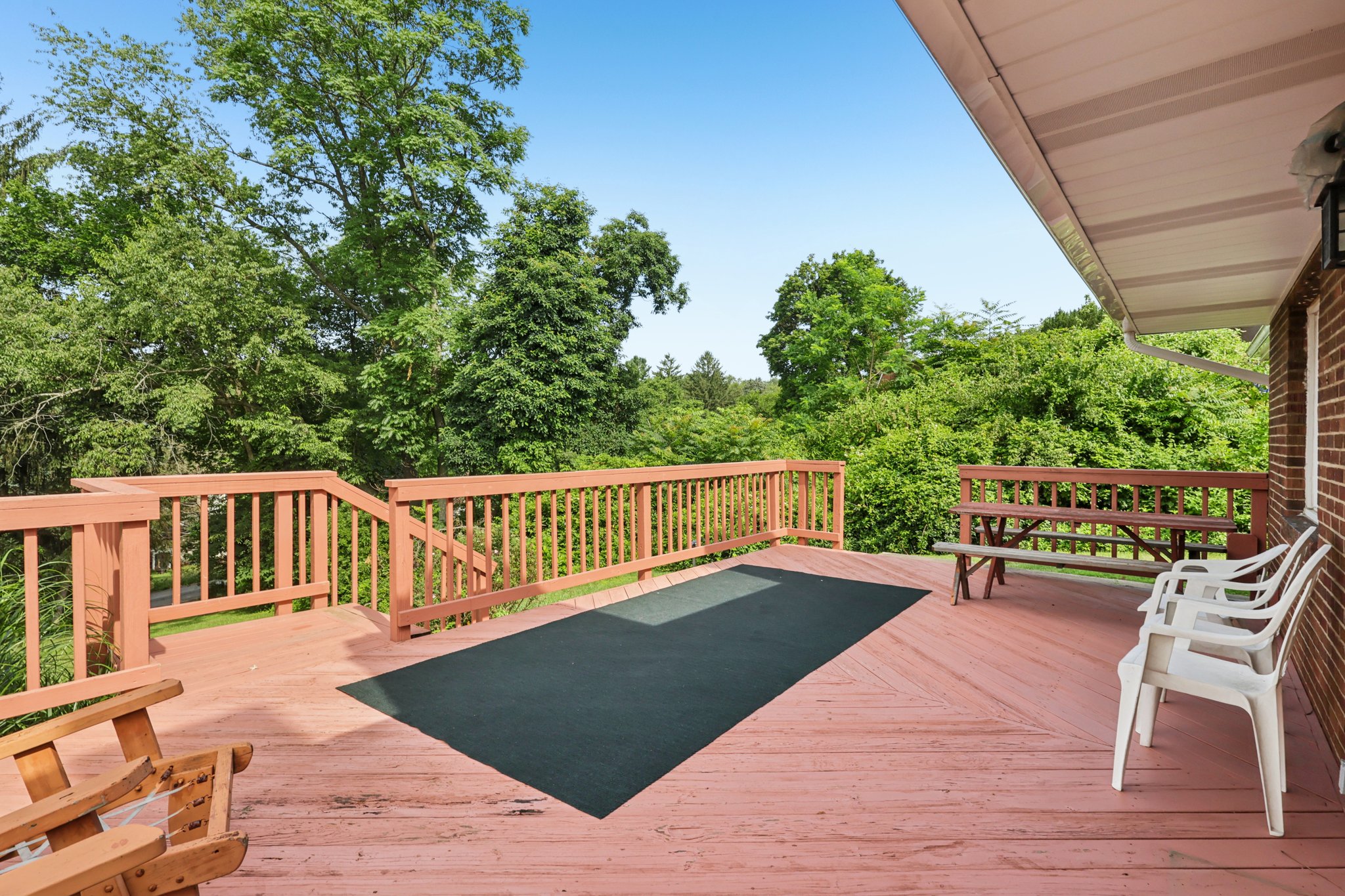 Meadow Ln-S2207-034.jpg