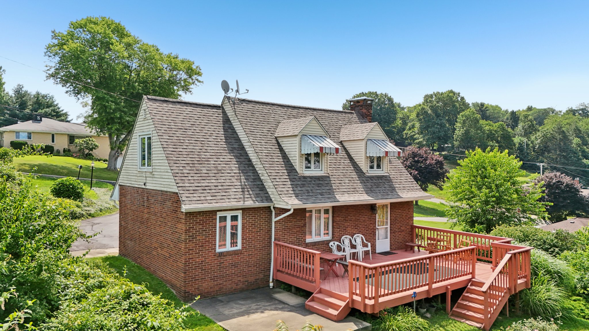Meadow Ln-S2207-057.jpg