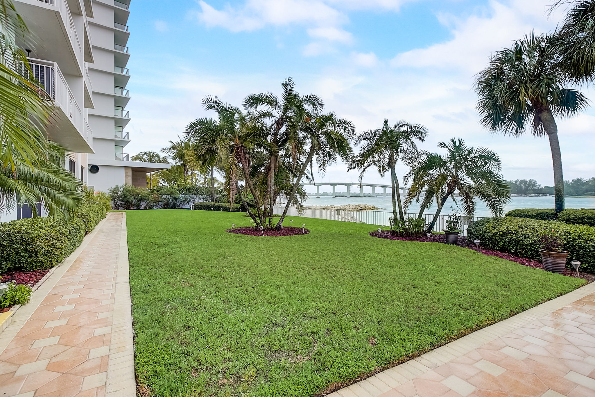  Gulfview Blvd 207-038