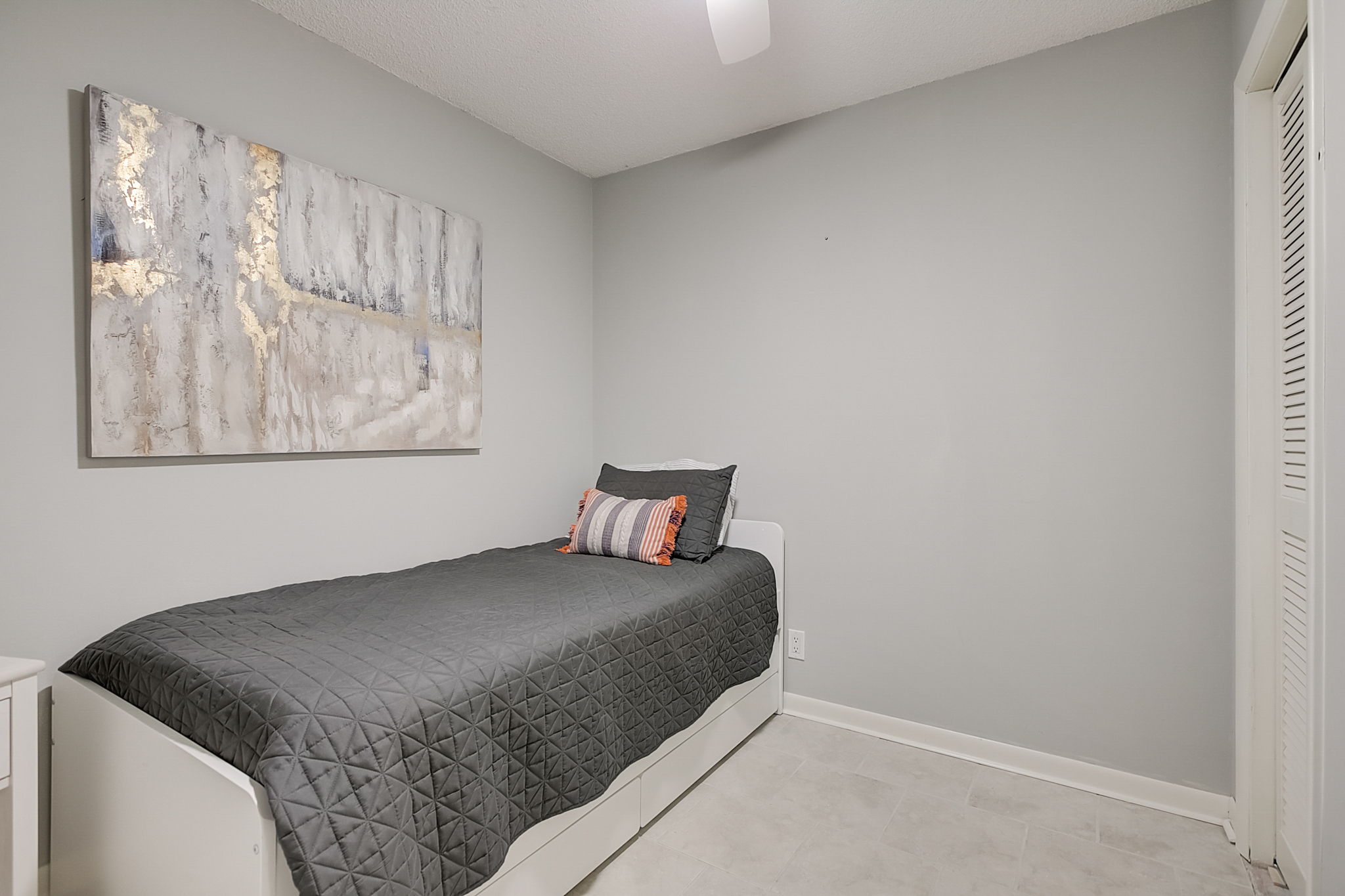  Gulfview Blvd 207-011