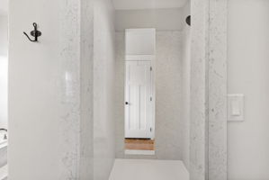  Photo 50