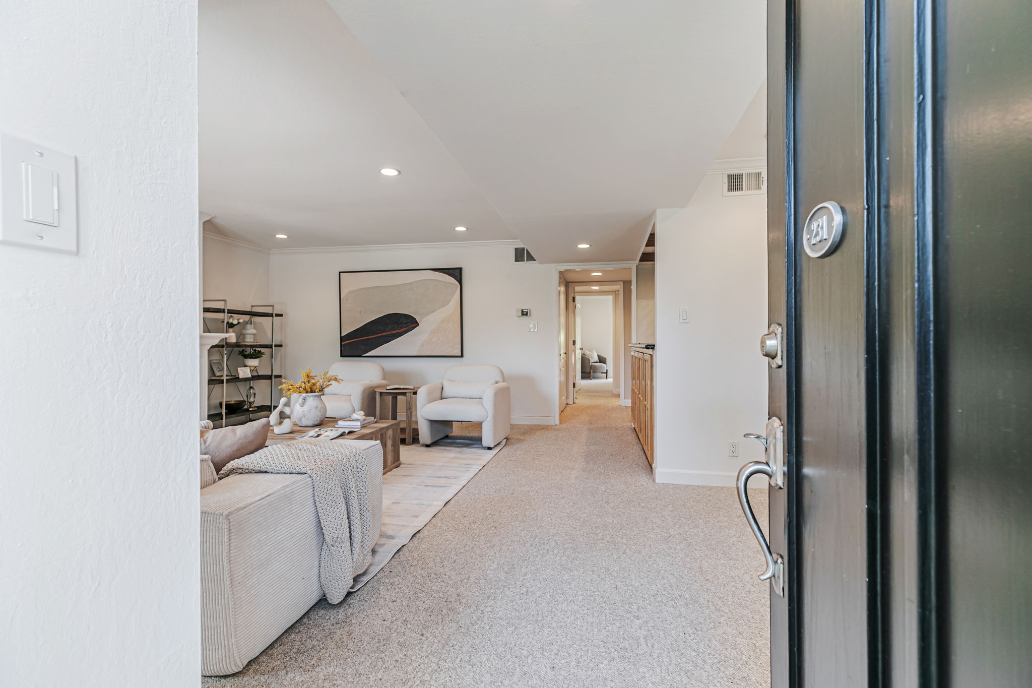 008_ 675 Sharon Park Dr 231