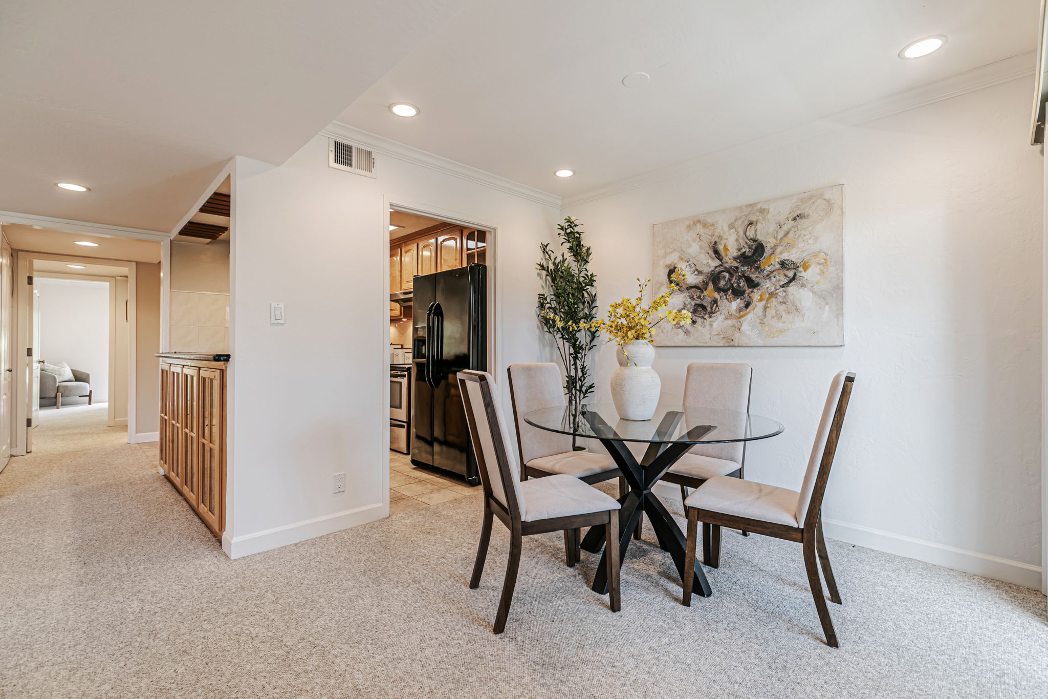 020_ 675 Sharon Park Dr 231