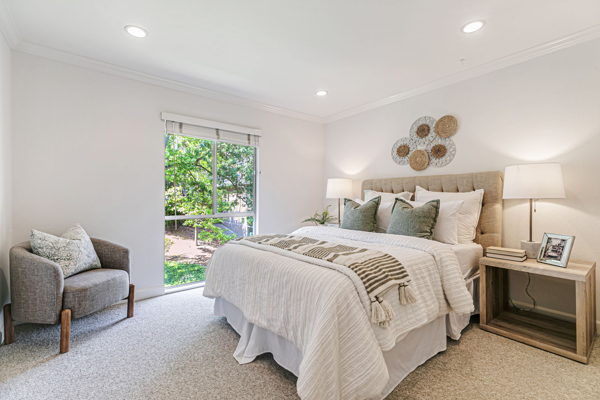 022_ 675 Sharon Park Dr 231