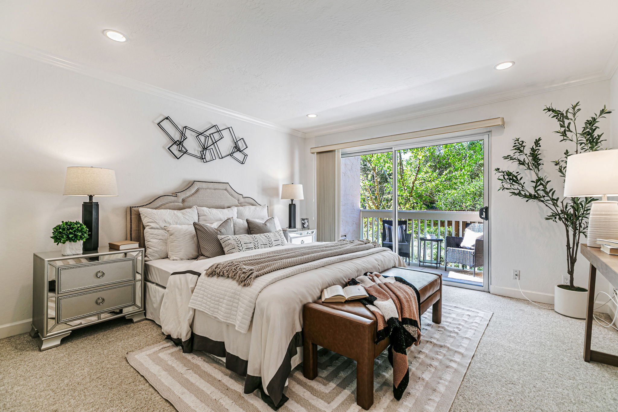 024_ 675 Sharon Park Dr 231