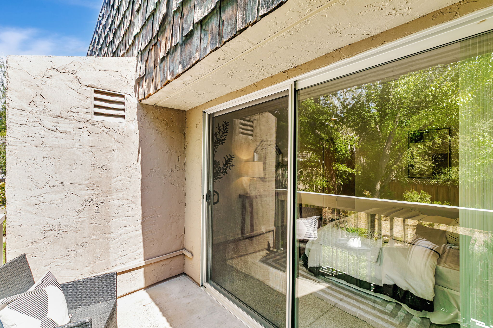 035_ 675 Sharon Park Dr 231