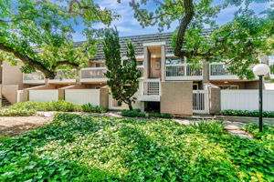 003_ 675 Sharon Park Dr 231