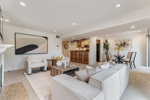 012_ 675 Sharon Park Dr 231
