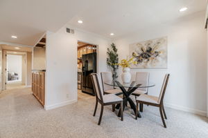 020_ 675 Sharon Park Dr 231