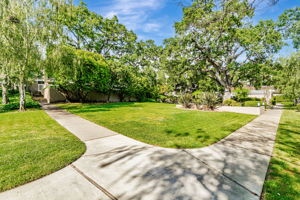 049_ 675 Sharon Park Dr 231
