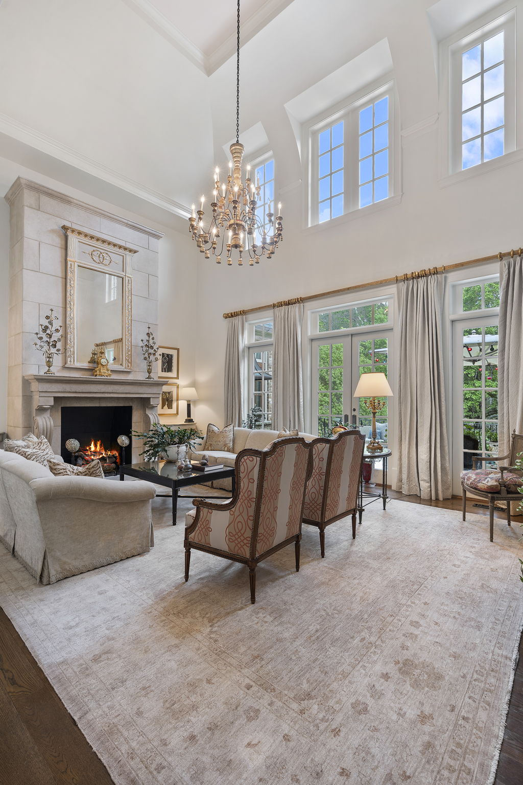 Interiors by Carole Weaks